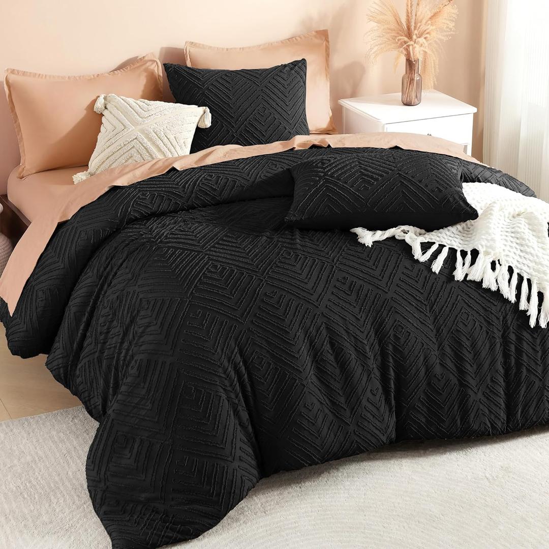 Litanika Black Queen Comforter Set, 3 Pieces Tufted Boho Farmhouse Bedding Comforter Sets, Lightweight Fluffy Comforter Bed Set for All Season (90x90In Comforter and 2 Pillowcases)