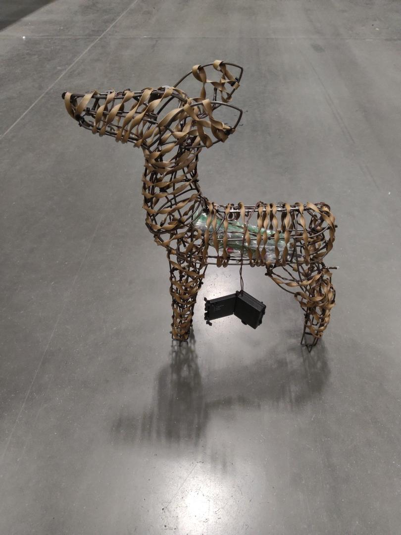 Outdoor Rattan Reindeer Lawn Decoration with LED Lights, Indoor/Outdoor Christmas Holiday Yard Decor Garden Display