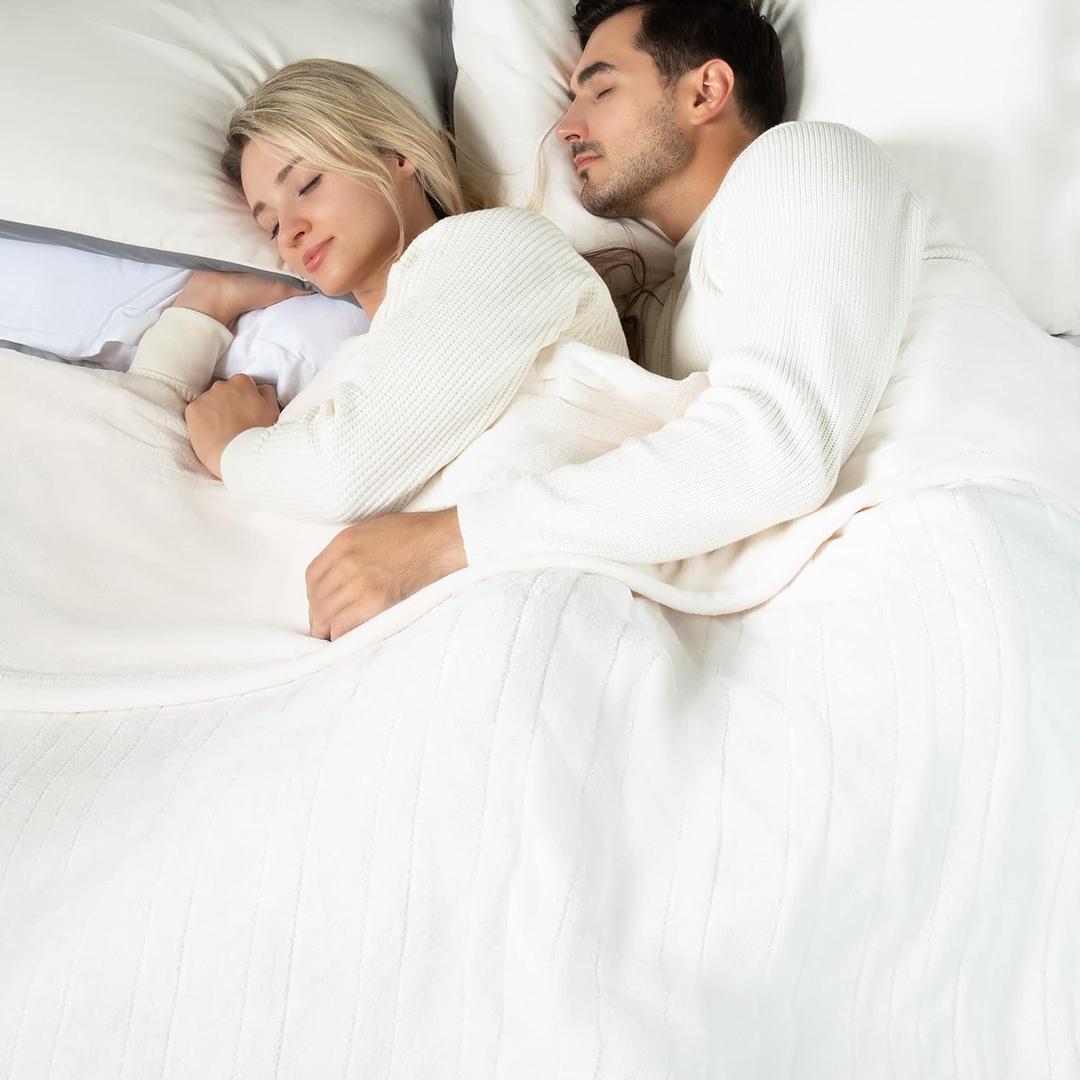 WOOMER Heated Blanket Twin Size Electric Blanket 62"x 84", Soft Flannel Fast Heating Blanket, 10 Heating Levels & 0.5-12H Auto Off, Over-Heat Protection, ETL Certification (Twin Size 62" 84", White)