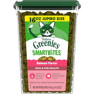 Greenies Cat Treats, Feline Smartbites, Skin & Fur Health, Crunchy and Soft Cat Treats, Salmon Flavor, 16 oz. Tub (EXP 09/09/27)