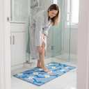 Blue Floral Bath Mats for Bathroom Blue and White Flower Daisy Vintage Rug for Room Decor (Blue, 31" x 20")