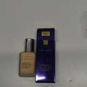 Este Lauder Double Wear Stay-in-Place Foundation Makeup | Long-Wear Matte Foundation, 1 Fl Oz (3N1 Ivory Beige - Medium with neutral undertones)