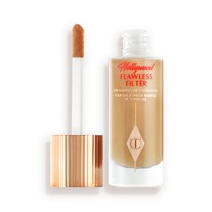 Charlotte Tilbury Hollywood FlawlessFilter - MultiUse Makeup Primer, Complexion Booster & Illuminating Liquid Highlighter with Sheer Coverage - Smooths & Blurs Skin (5.5 Tan - Neutral caramel shade for tan skin tones)