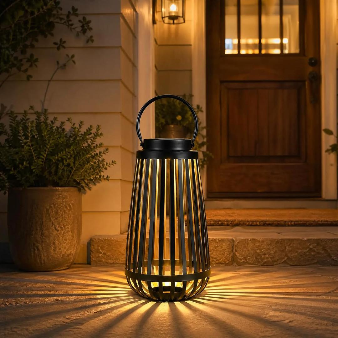 Solar Lantern Outdoor Hanging Light, Metal Decorative Lantern with Warm LED Light, Waterproof Solar Powered Lantern for Garden Patio Yard Pathway Decor