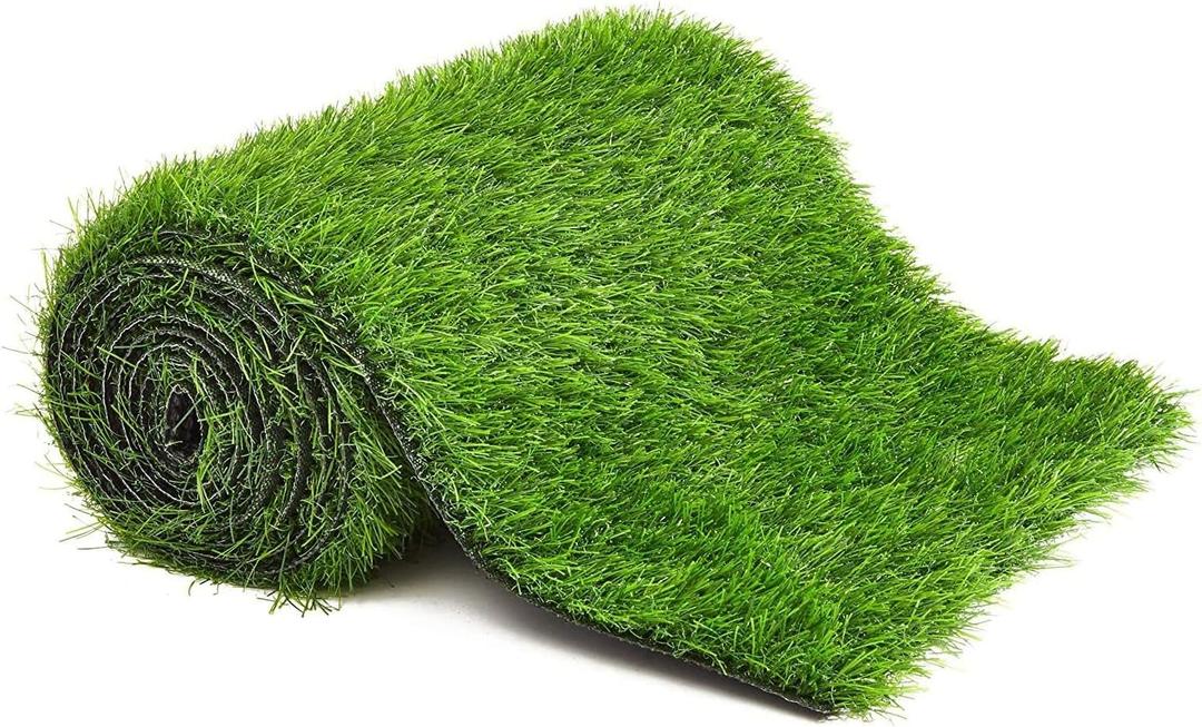 Juvale Artificial Grass Table Runner for Sports, Weddings, Birthdays, Banquets - Faux Grass Runner for Party Decor and Football Banquet (14 x 108 Inches)