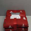 Madison Park Christmas Coverlet Set Festive Jacquard Design, 3 Piece Set - All Season, Reversible Bedspread Lightweight Bedding Layer, Shams, Queen, Red/Green