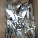 KINGSTONE 40 Piece Silverware Set, Flatware Set for 8, 18/10 Stainless Steel Cutlery Set Mirror Polished Modern Design Dishwasher Safe