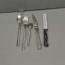 WORTHBUY Matte Black Silverware Set 5 Pieces Flatware Set Stainless Steel Tableware Cutlery Set Reusable Utensil Includes Spoon Forks Knife Set for Kitchen Work Dishwasher Safe (Heart Pattern)