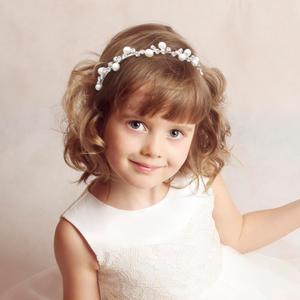 Oriamour Flower Girl Headbands Wedding Headpiece For Girls Silver Flower Girl Headpiece for Wedding Crystal Pearl Headband Hair Accessories for Birthday, Photography,Communion