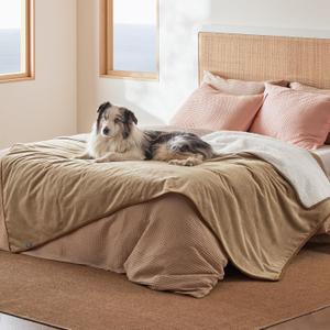 Bedsure Waterproof Blanket for Bed - Sherpa Fleece Waterproof Dog Blankets for Large Dogs, Pet Blankets for Bed/Couch/Dog Crate, Soft Plush Reversible Furniture Protector, Twin Size, 80"x60", Camel