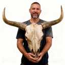 BKCEHCRS Cow Skull Wall Decor, Longhorn Wall Decor with Carved Details, Hand-Carved Authentic Taxidermy Cow Skull Bull Skull Wall Decor 27 * 25 * 10inch,Brown 1