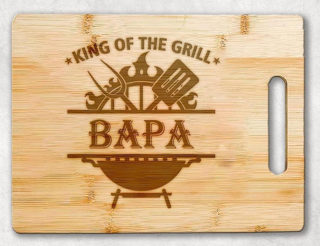 King Of The Grill Cutting Board For Bapa Griller - Grandpa Gift - Bapa's Bbq - Grilling Gift For Men - Fathers Day Cutting Board - Grill Master - Best Bapa Cutting Board