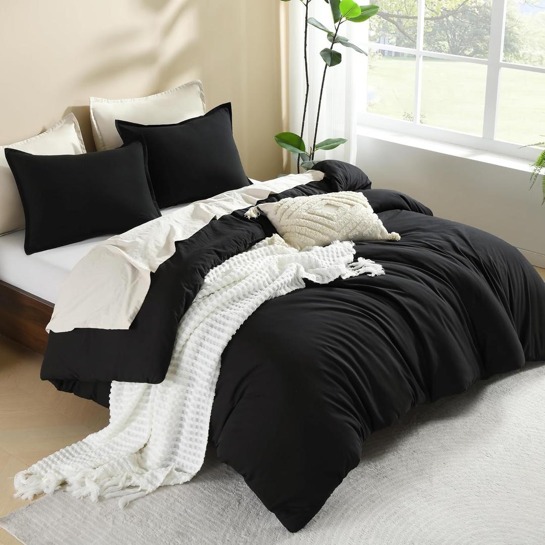 Litanika Black Twin/Twin XL Comforter Set, 2 Pieces Lightweight Solid Bedding Comforter Set, All Season Fluffy Bed Set (66x90In Comforter & 1 Pillowcase) Litanika Black Twin/Twin XL Comforter Set, 2 Pieces Lightweight Solid Bedding Comforter Set, All Season Fluffy Bed Set (66x90In Comforter & 1 Pillowcase)
