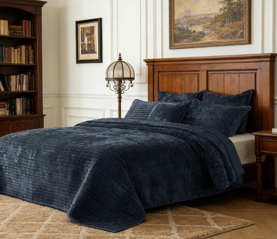 Quilt Set Oversized King Size 120x120 Luxurious Velvet Bedding Sets with 2 Pillow Shams 20x36 3 Pieces Ultra Soft Quilted Striped Bedspread Coverlet Comforter for All Season,Grey Blue