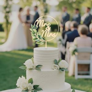 Mr & Mrs Wedding Cake Topper, Wedding Cake Decoration in Wood, Cake Topper for Engagement, Anniversary, Natural Wood Color, Large Size 5.9 * 7.9 Inch