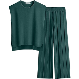 Women's Two Piece Sweater Sets Knit Short Sleeve and Elastic Waisted Wide Leg Long Pants Casual Sports Comfort Sets
, M