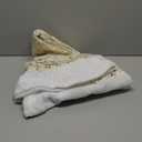 SYITCUN Christmas Tree Skirt, 48inch White and Gold Tree Skirt, Faux Fur Xmas Tree Skirt for 4 5 6 7 8 9 Ft Christmas Trees, Thicker Plush Christmas Tree Decorations