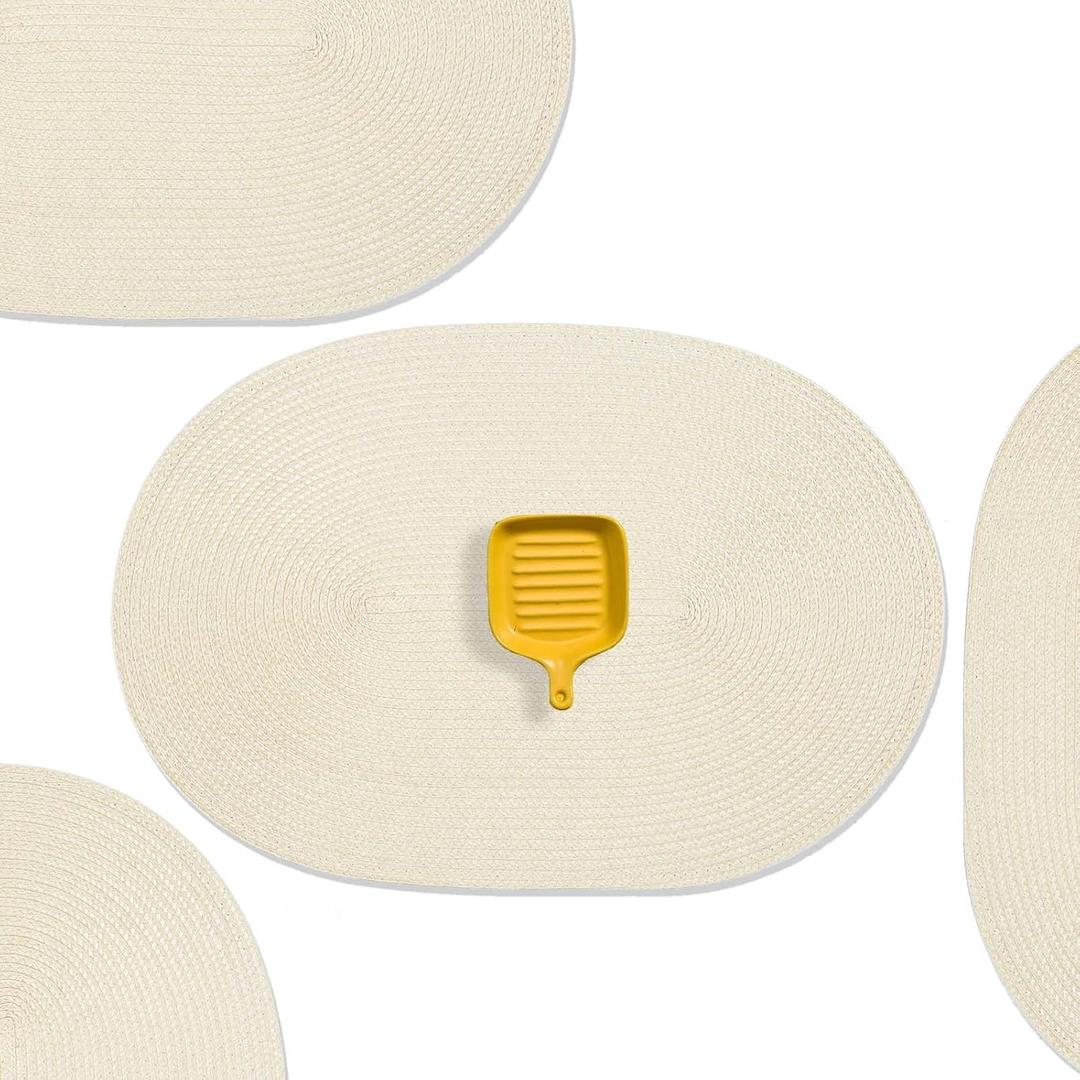 AHHFSMEI Placemats Set of 6 for Dining Table Washable Woven Non-Slip 18x12 inches Placemat Heat-Resistant Durable Table Mats for Dining Table Easy to Clean (Oval Beige, 6)