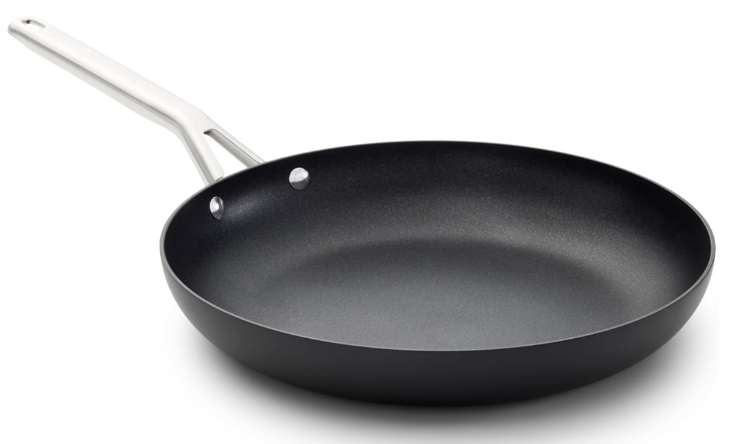 Non stick cooking pans