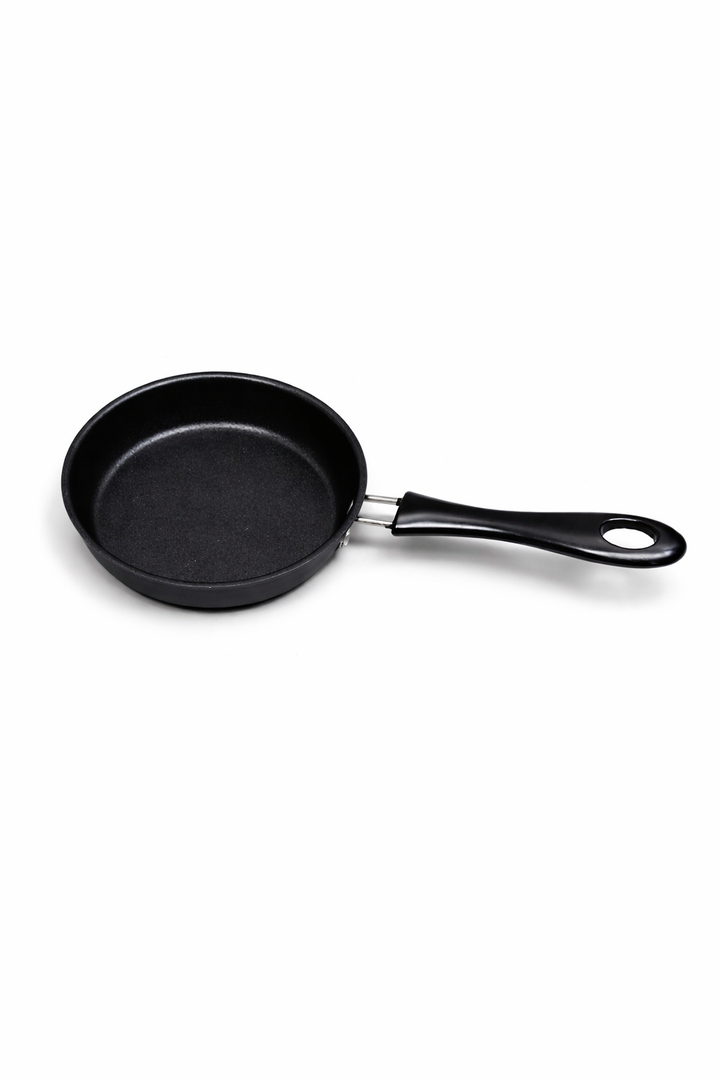 Nonstick Mini Egg Pan Little Omelet Pan Single Serve Frying Pan Little Egg Skillet for Eggs Pancake, Stainless Steel Dishwasher Safe, 4.9 Inch, Black