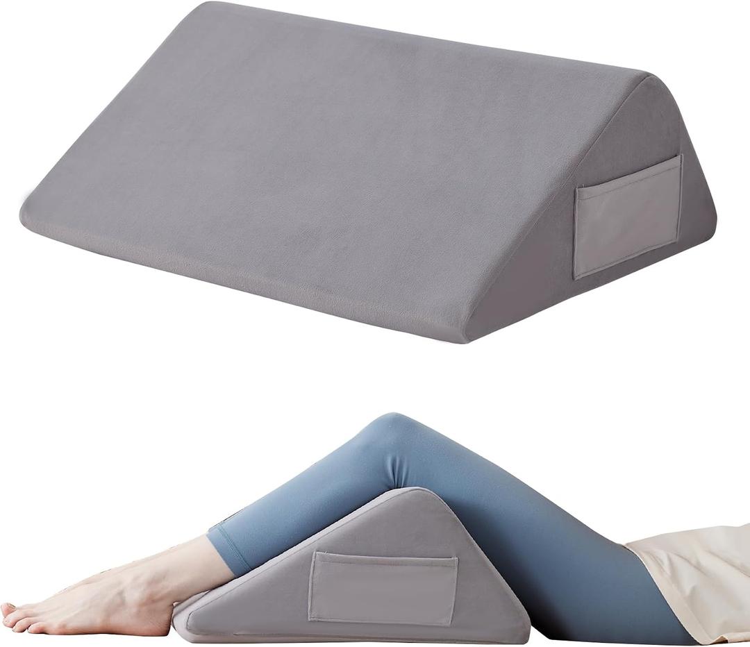 Ruqmuis Knee Pillow for Back Sleeping, 8 Knee Wedge Pillow to Elevate Knee, Leg Pillow for Back Pain Relief, Triangle Pillow, Leg Elevation Pillows for After Surgery, Blood Circulation, Velvet, 23.6*18.9+7.9