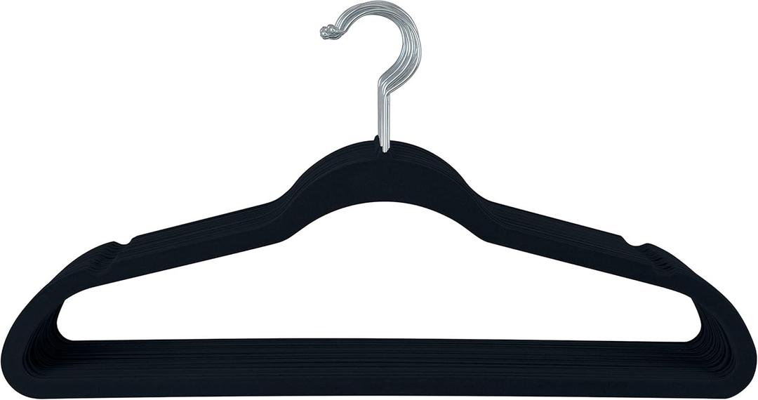 Simplify 10 Super Slim Velvet Huggable Hangers in Black (Black)