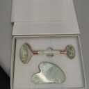 Jade Roller for Face, Facial Roller Massager Skin Care Tool, Gua Sha Facial Tools for Face, Neck, Eyes, Reduce Puffiness of The Skin