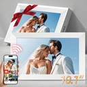 Frameo 10.1" Digital Picture Frame, 32GB WiFi Digital Photo Frame, 1280x800 HD IPS Touch Screen, Auto-Rotate, Wall Mountable, Instant Sharing Photos via Frameo App from Anywhere, for Parents & Friends White 10,5x7,3 inch