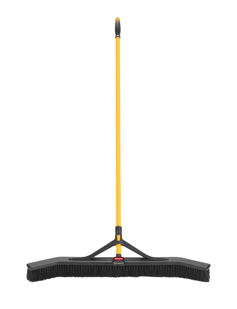 Rubbermaid Commercial Products Maximizer 36" Push to Center Push Broom Polypropylene Fill Black Angled Sides Medium Bristles for Indoor/Outdoor Multi-Surface Use