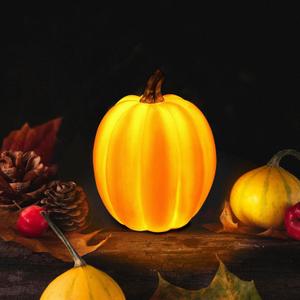 Solar Pumpkin Lights Garden Statues Outdoor Pumpkin Fall Decor Thanksgiving Halloween Decorations for Porch Terrace Yard Lawn Patio