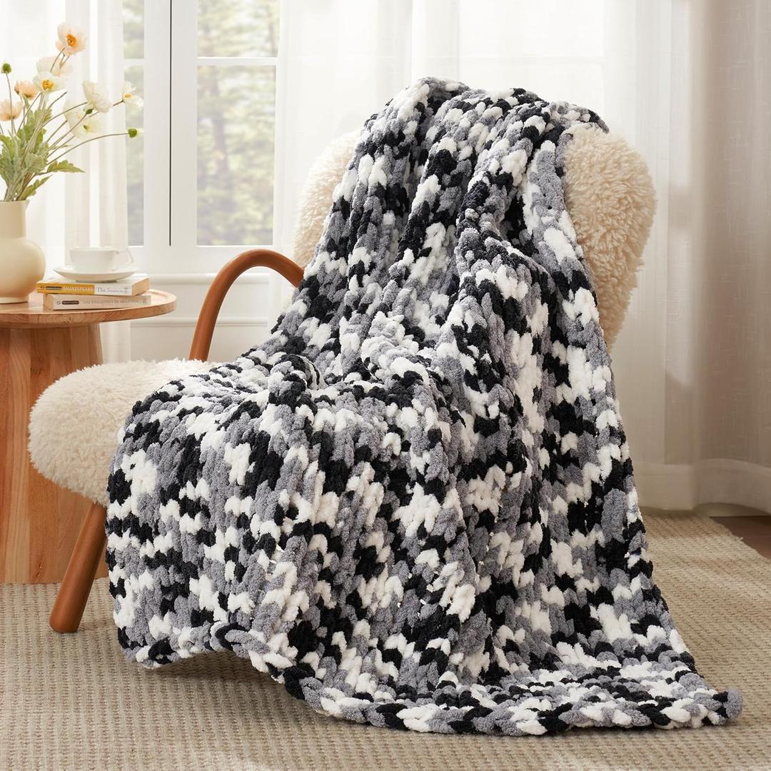 Amlie Home Chunky Knit Throw Blanket for Couch, Soft Chenille Crochet Blanket for Sofa, 50"x60", Space-Dyed Black
