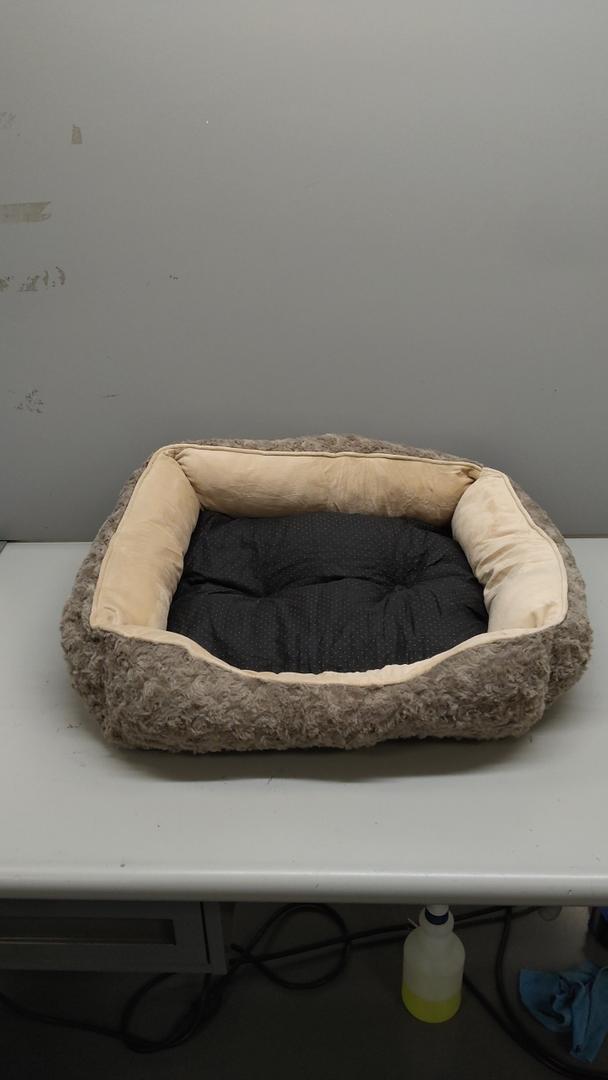 Dog Bed 20" x 24" x 08"