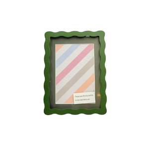 Green Wavy Picture Frame, Size 9 x 9 inches