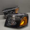 Headlight Assembly Compatible with GMC Envoy 2002-2009 Halogen Type Head Lamp, OE-Style Headlight Replacement for 15866070 15866071 GM2502220 GM2503220, Black Housing+Amber Reflector
