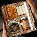 Candles Gift Set. Scented Candle and Aroma Reed Diffuser. Aromatherapy. Candle Set for Christmas, New Year. Aroma Set. Housewarming. Birthday. Present for Women and Men. English Pear and Freesia