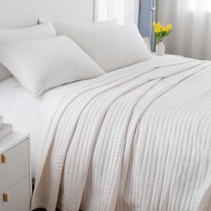 King Quilt Set  104"x90" Soft Washed 3-Layer Lightweight Bedspread with Multi-Lock Quilting, Minimalist Nordic Bedding, All-Season Quilt Set for Spring & Summer (1 Quilt + 2 Pillow Shams),Ivory