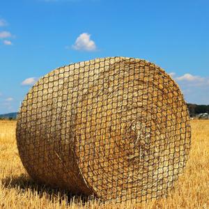 Round Bale Hay Net for Horses, Durable 6 * 6 ft Nylon Knotless Slow Feeder Hay Nets for Horses and Goats, Fits 6 * 6,5 * 5, 4 * 5&4 * 4 Ft Hay Bales