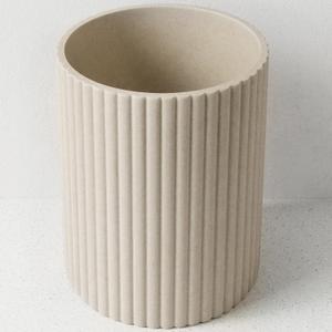 Beige Luxury Stone Bathroom Trash Can, Modern Bathroom Office Trash Can, Resin Wastebasket, Garbage Receptacle Bin for Bathrooms, Offices, Powder Rooms, Kitchens (Beige)