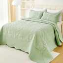 EVENHUG Oversized King Quilt California King Size Lightweight Bedding Set Reversible Bedspread Coverlets for All Seasons 3 Piece (Sage Green 120"x128")