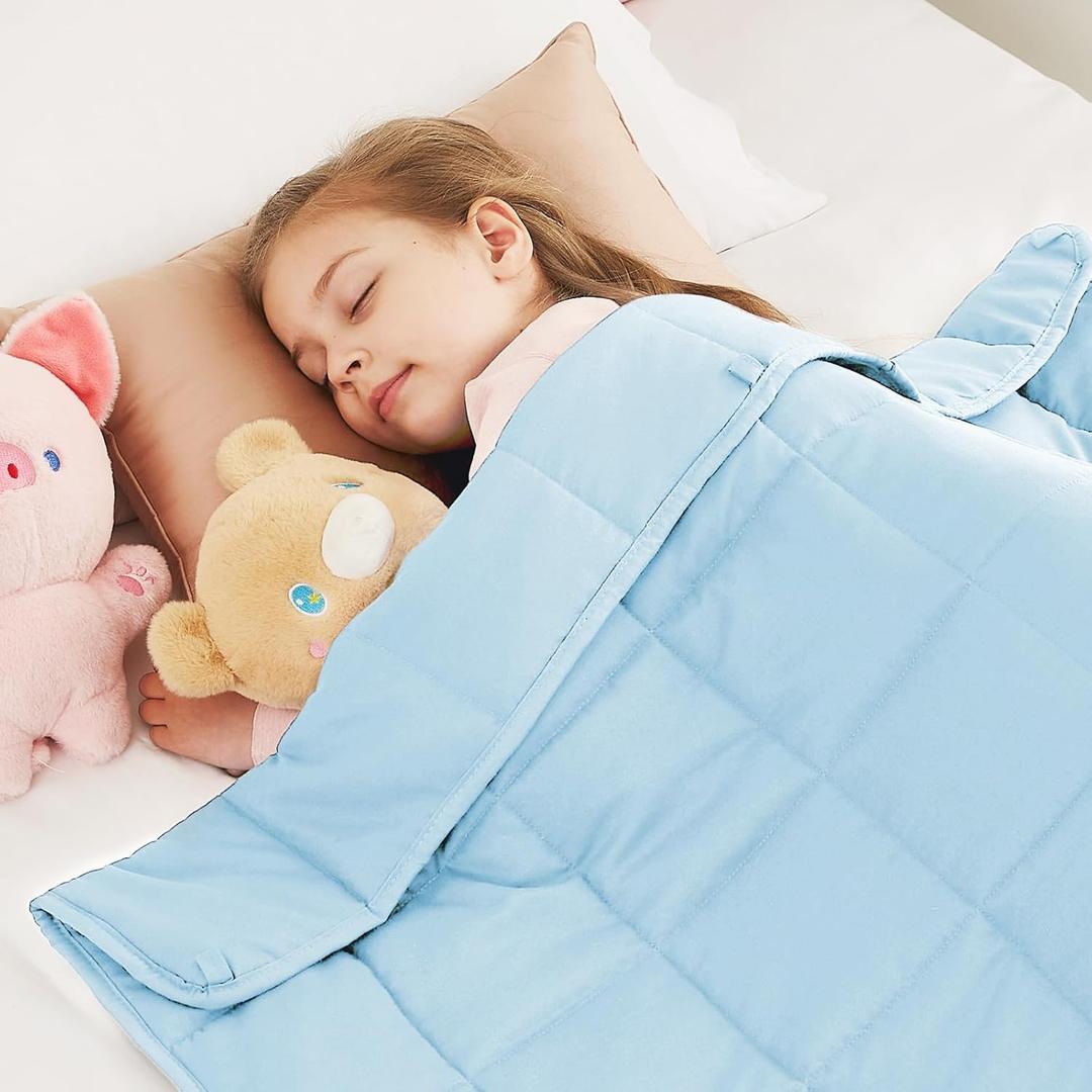 CuteKing Weighted Blanket - Weighted Blanket with Premium Glass Beads - Breathable Heavy Blanket for Comfort Sleep - Thick Blanket All Season (3lbs, 36"x48", Light Blue)