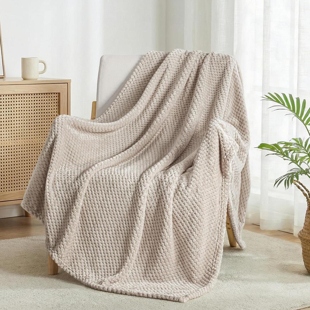 Exclusivo Mezcla Fleece Throw Blanket Extra Large, Super Soft and Warm Blankets for Couch, Sofa and Bed Waffle Textured, Cozy, Fuzzy and Lightweight (Tan, 50x70 Inches)