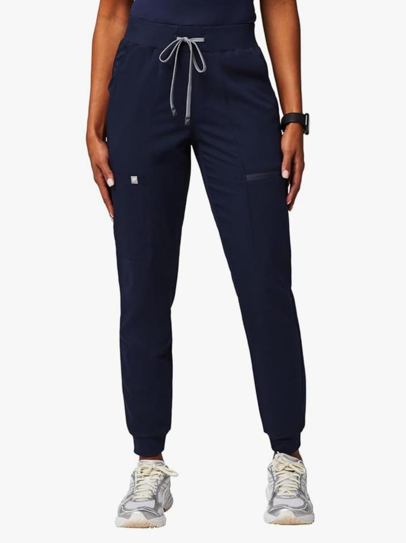 Fabletics Women's Active Scrub Jogger - MotionTech, Pocket-Packed, Lightweight, Wrinkle-Resist, Semi-Slim Fit, Medium
