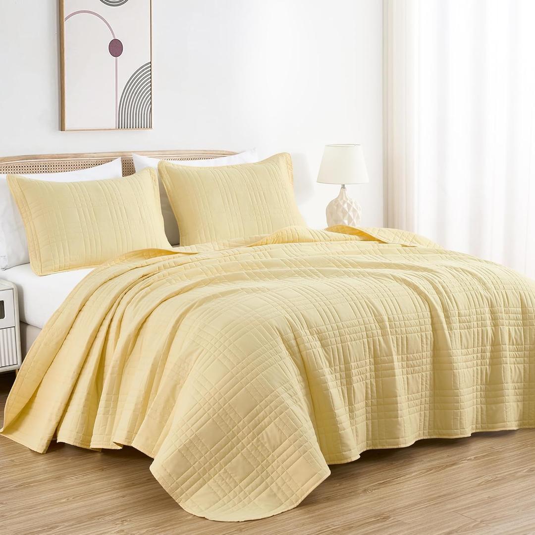 Chezmoi Collection Kingston King Size Bedspread Set, 3-Piece Pastel Yellow Oversized Quilted Microfiber Lightweight Bedspread Coverlet (118"x106") for All Seasons