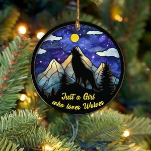 Wolf Lovers Ornament Christmas 2025, Woodland Wild Animal Ornaments for Christmas Tree, Wolf Wooden & Acrylic Ornament Decorations, Gifts for Animal Lovers, Girls, Women, Just a Girl Who Loves Wolves