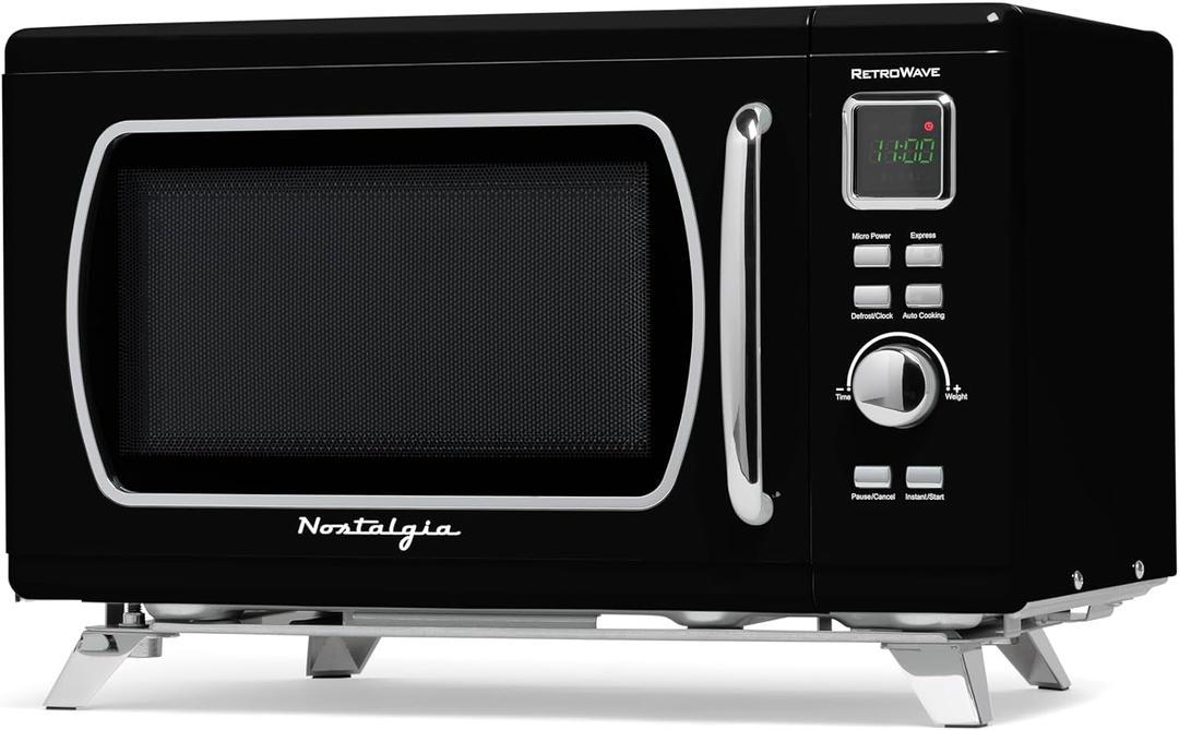 Nostalgia NMCMO9FTBK6A Microwave Oven, 0.9 Cu. Ft, Black