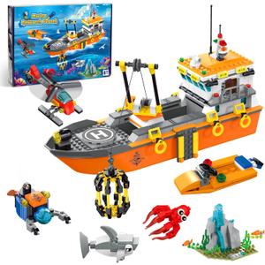 City Ocean Explorer Ship Building Set, Exploration Boat Set Toy Building Block with LED Lights, Helicopter, Submarine and Shark Cage, Birthday Gifts for 6 8 10 12 Years Old Boys Kids Girls