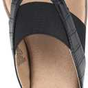 CLIFFS BY WHITE MOUNTAIN Bumble Women's Thong Sandal (6, Black/Croco/Smooth)