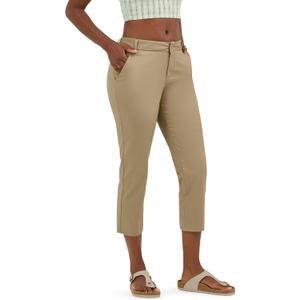 Lee Women's Wrinkle Free 23" Capri Pant (6, Kansas City Khaki)