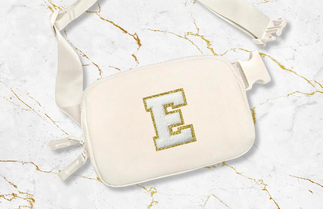 Uygafly Party Favors for Kids & Teens - Gift Bags & Prize Packs - Belt Bags & Fanny Packs - White, Cream