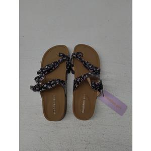 G JBEACHED BLACK FLORAL FOOTBED,MADDEN GIRL,Size 6